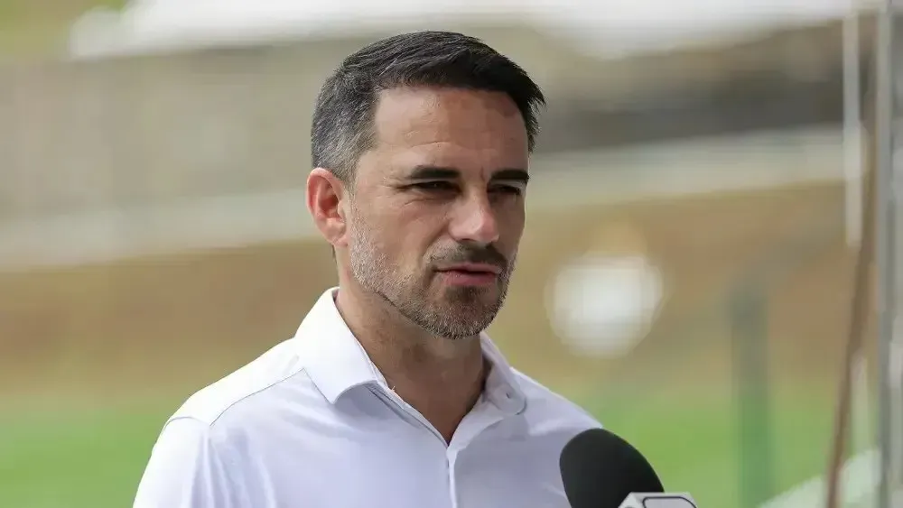 Rodrigo Caetano critica Conmebol após derrota do Brasil