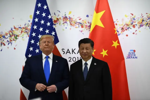 China e EUA: tensão comercial aumenta com tarifas e retaliações