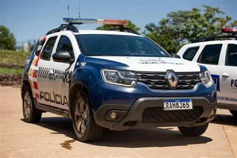 Homem ameaça colegas com facão em Nova Ubiratã após discussão