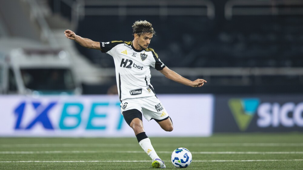 Atlético-MG: Scarpa aponta falhas individuais após derrota para o Botafogo