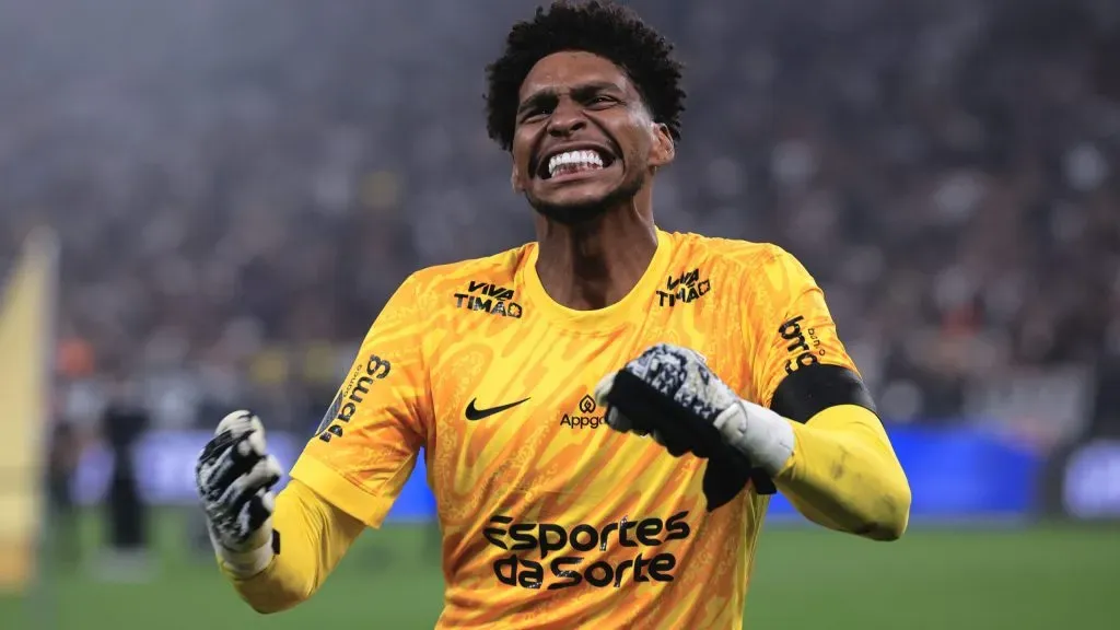 Hugo Souza: goleiro do Corinthians vira titular na Seleção Brasileira