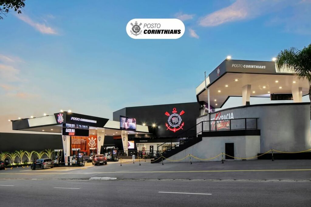Postos com marca do Corinthians ligados a investigados na Operação Carbono Oculto