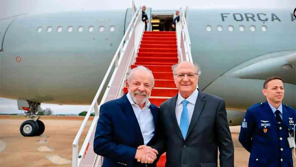 Lula busca fortalecer laços econômicos com a Ásia