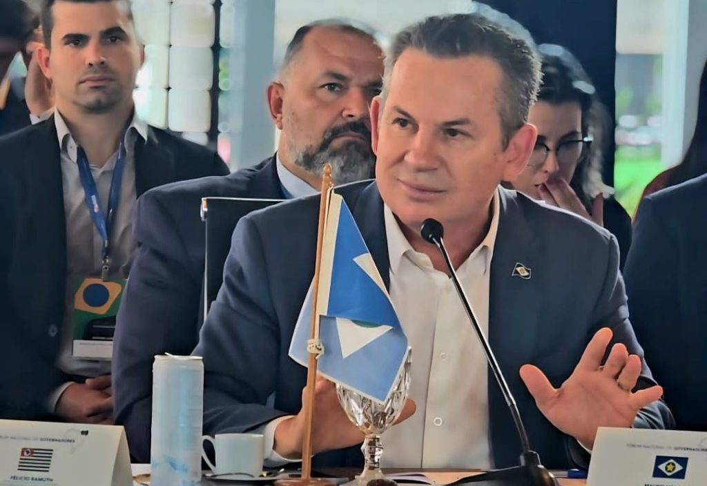 Governador promete apurar queima ilegal de equipamentos em operação contra garimpo