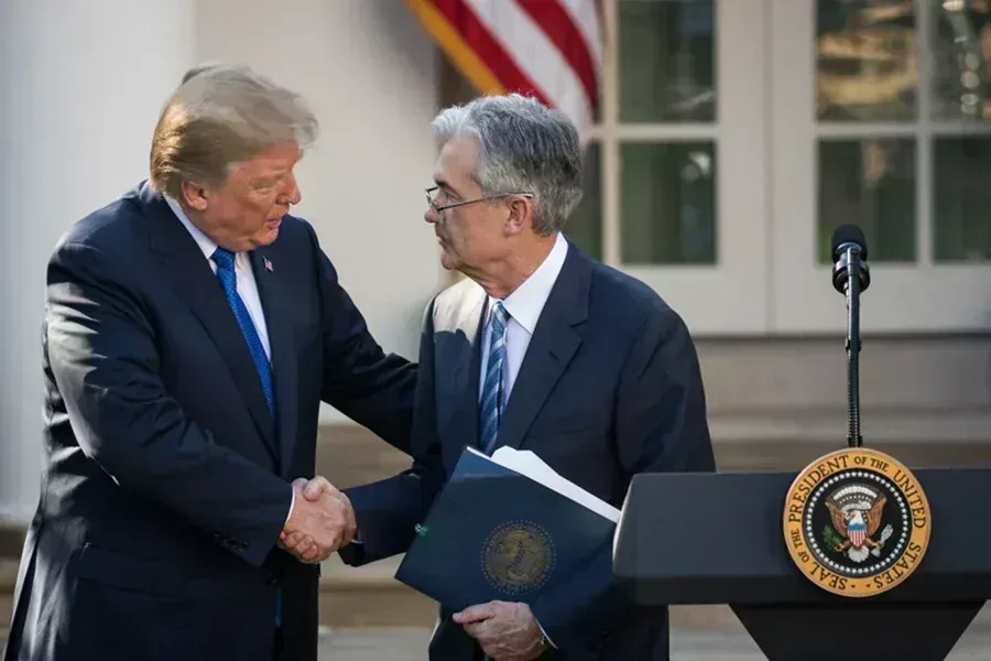 Trump volta a atacar Powell, do Fed e repercute entre lideranças e moradores da em destaque