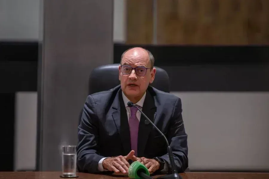 Governador interino do RJ já fez mais de 50… e repercute entre lideranças e mora em destaque