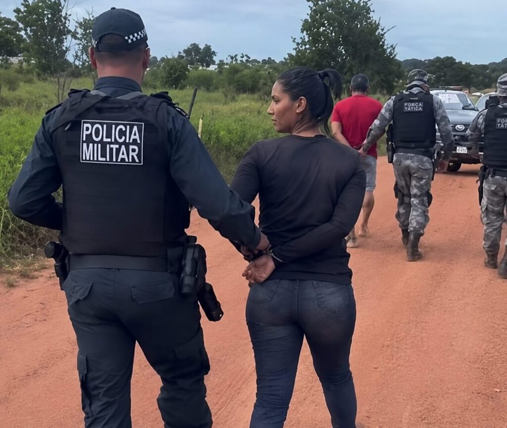 Revólveres carregados e disputa por invasão de terras e repercute entre moradore em destaque