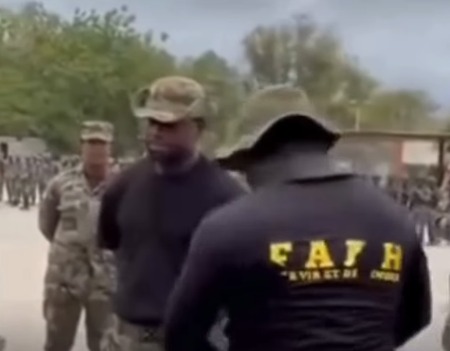 expulsão soldados cerimônia militar Haiti repercussão social em destaque